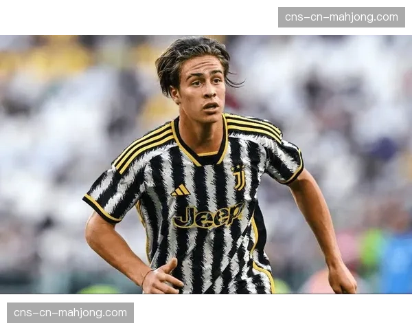 都灵德比半场:尤文图斯1-0领先,小基耶萨低射破门 都灵德比半场:尤文图斯1-0领先,小基耶萨低射破门